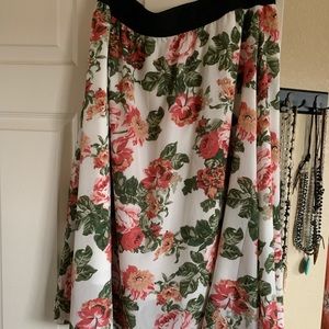 Women’s Lularoe Lola Skirt